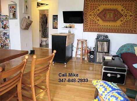 3rd image of 2710 Astoria Blvd APT 5D
