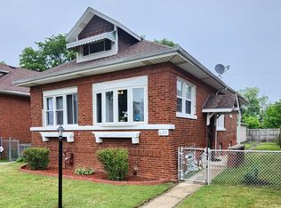 8127 S Blackstone Ave, Chicago, IL 60619