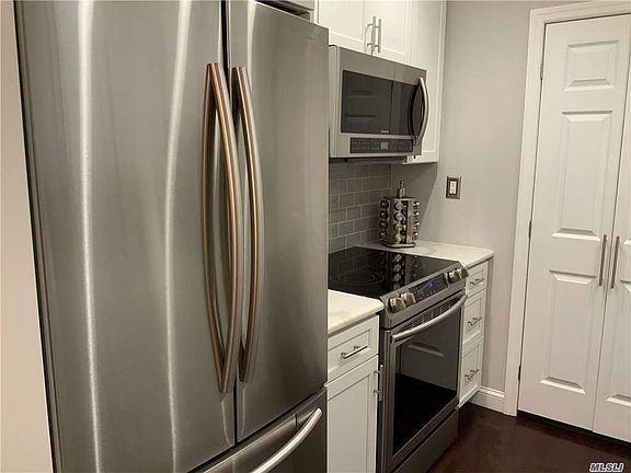 4th image of 46 Richmond Blvd Unit 3A