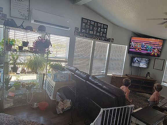 3rd image of 1227 Silica Ave