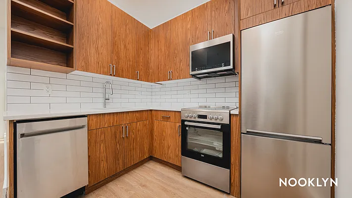 Rented by Nooklyn NYC LLC | media 23