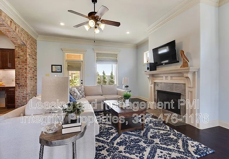 308 Overbrook Dr — Photo 5