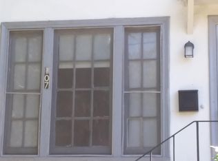 107 E Pine St, Altadena, CA 91001
