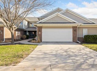 14 Trevose Pl, Iowa City, IA 52245