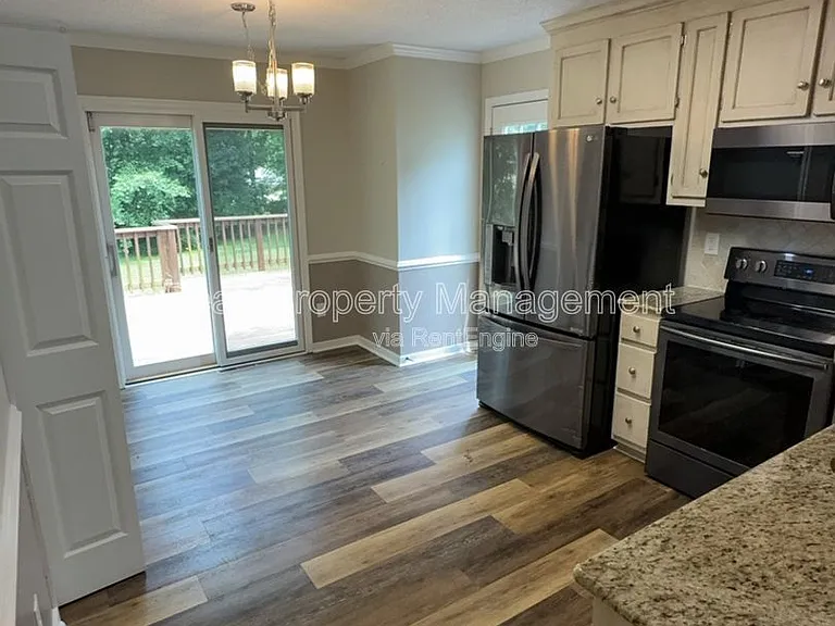 11548 New Forest Trl — Photo 5