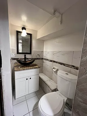 Rented by Paragon Real Estate Corporation | media 3