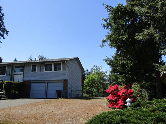 2nd image of 15816 16th Avenue Ct E