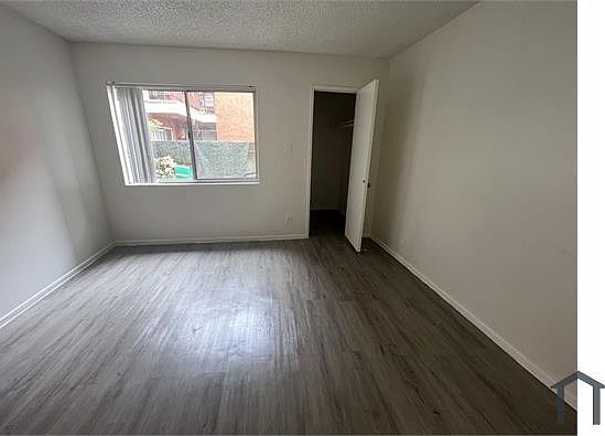 2nd image of 509 N Berendo St