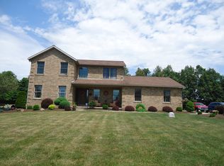 2049 Stone Ridge Ave, Mansfield, OH 44903