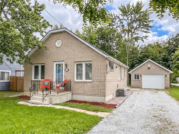 105 Aberdeen St, Chatham Kent, ON N0P 1W0