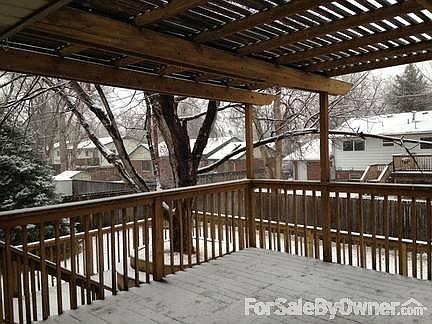 4th image of 11448 Larson Ln