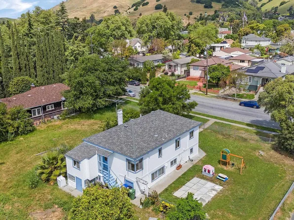 37879 3rd St, Fremont, CA 94536