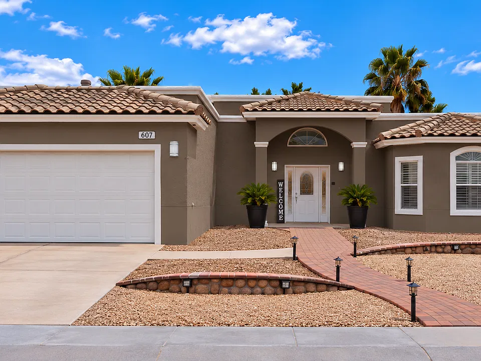 607 Angelica Ct