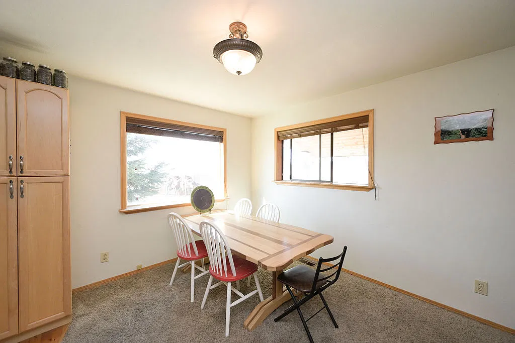 3 bed, 1700 sqft, $2,000 — Photo 4