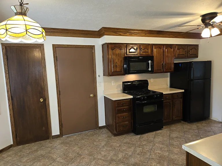 3802 Gnarl Tree Ln — Photo 13