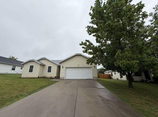 715 S Eastridge, Nixa, MO 65714