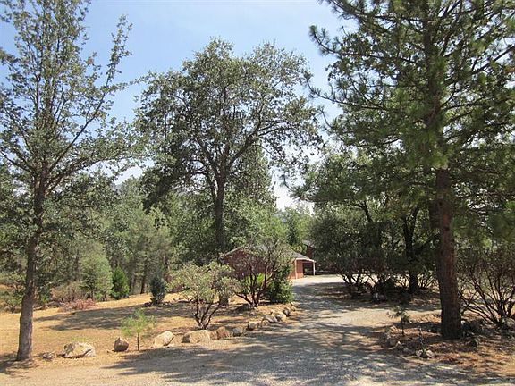3rd image of 54105 Pine Oak Pl