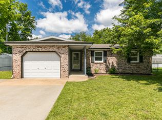 749 S Locust St, Buffalo, MO 65622