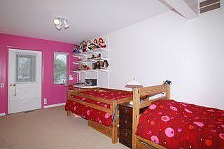 4th image of 934 Home Ave