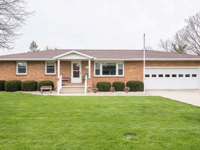 475 E 6th St, El Paso, IL, 61738