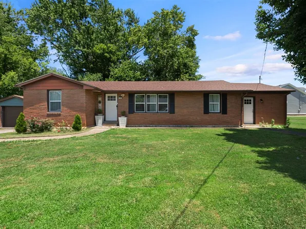 1420 Virginia Dr, Bowling Green, KY 42101