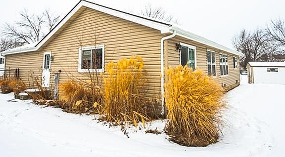 2nd image of 296 N Brandon Dr