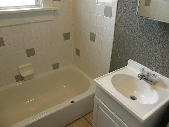 138 E 11th Ave — Photo 7