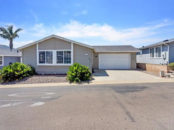 15935 Spring Oaks Rd Space 18, El Cajon, CA 92021