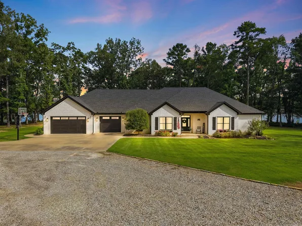 8 Lea Ln, Perryville, AR 72126