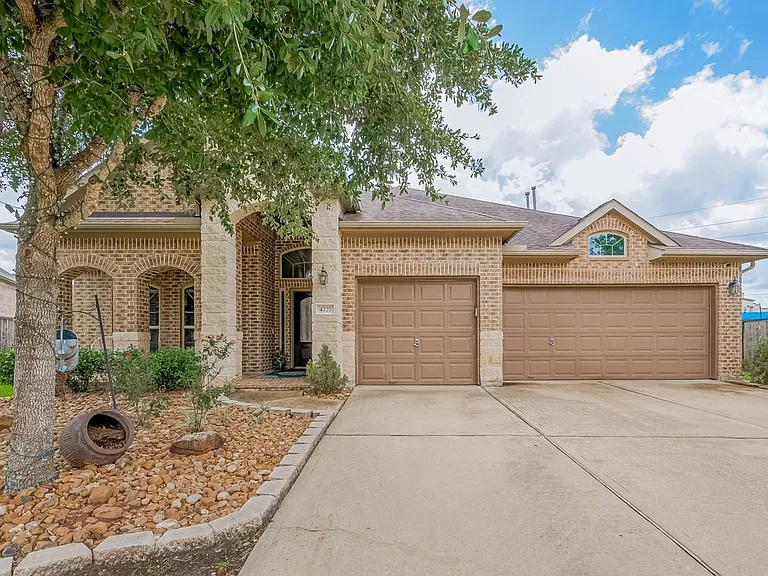 4227 Lodge Ranch Ct — Photo 1