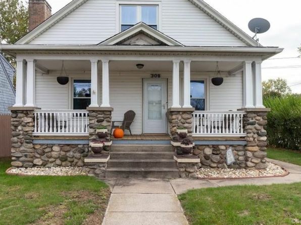 308 Pine St