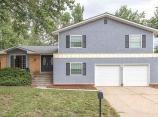 1462 S Oakland St, Aurora, CO 80012