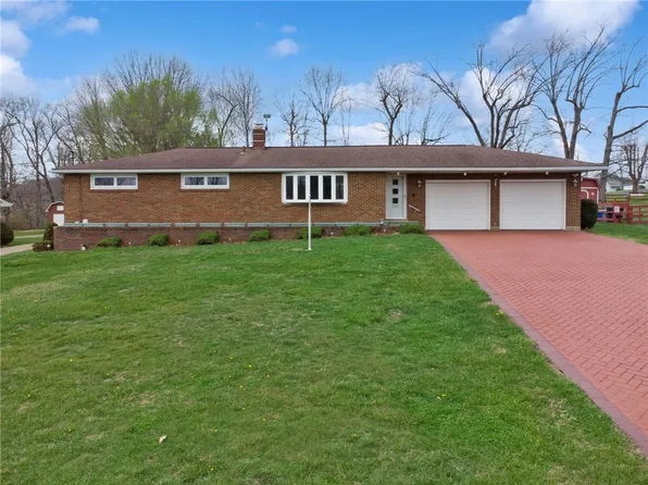 110 Winfield Cir, Greensburg, PA 15601