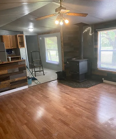 3605 N FM 52 — Photo 4