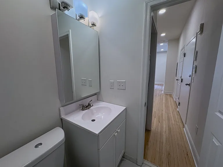 2113 Green St #2F — Photo 11