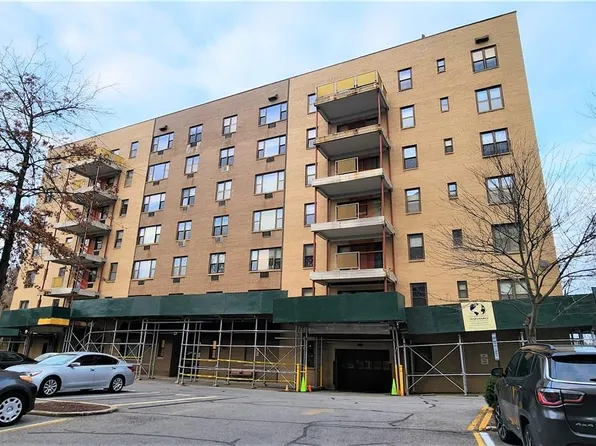 25 Stewart Place #617, Mount Kisco, NY 10549