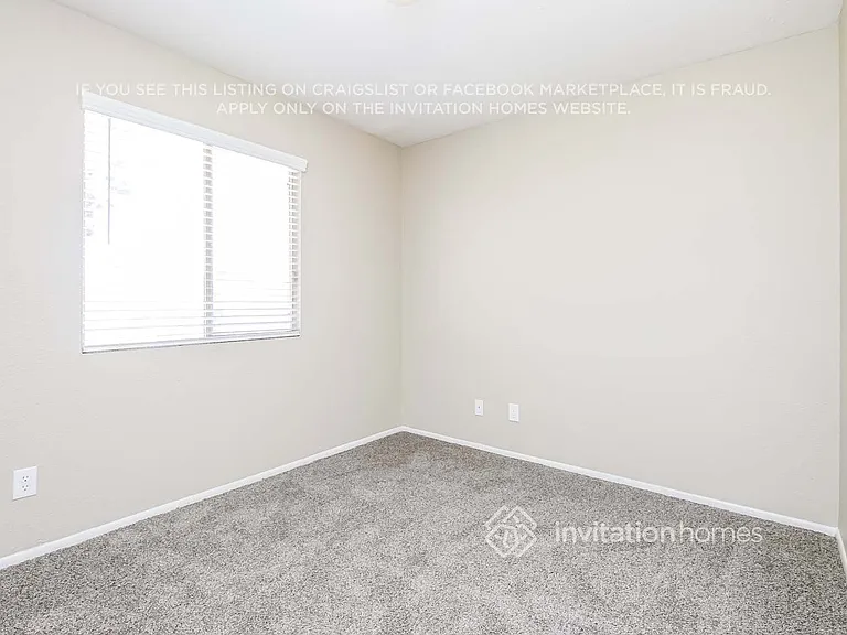 4335 E Nancy Ln — Photo 13