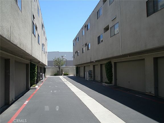 4th image of 12592 Montecito Rd #9