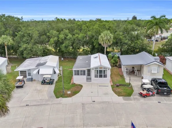 6 Bass LN, NAPLES, FL 34114