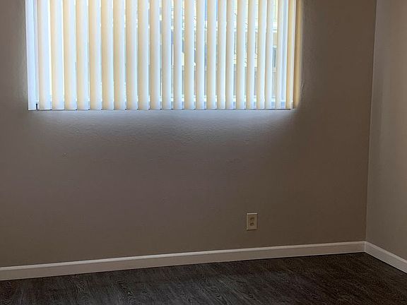 3rd image of 642 Kirkland Dr APT 3