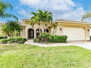 10532 Azzurra Dr, Fort Myers, FL 33913