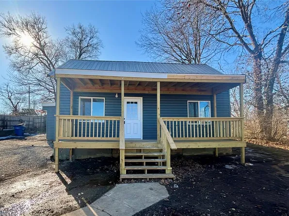 505 S Jackson St, Desloge, MO 63601