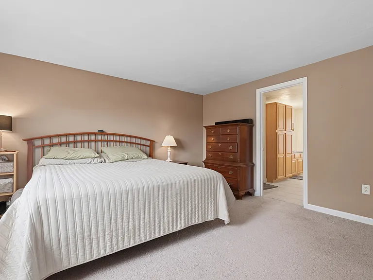 27 Colburn St #27 — Photo 28