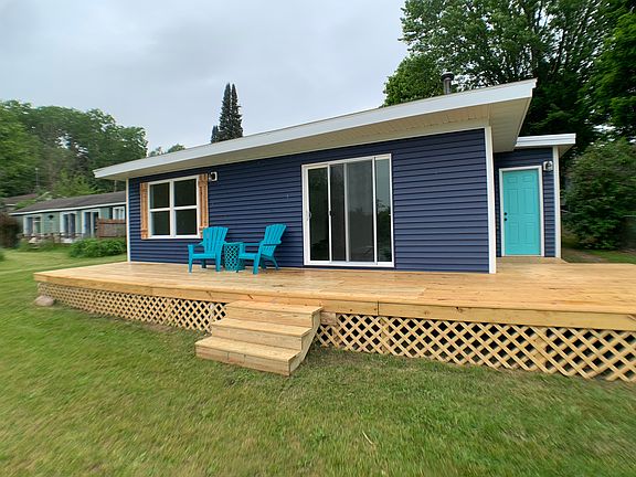 3rd image of 4955 Indianhead Dr