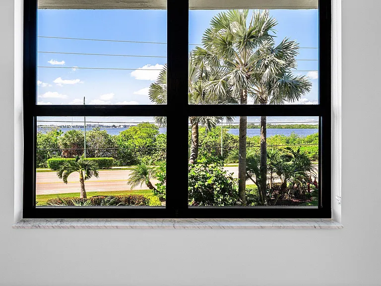 5480 N Ocean Dr #B1C — Photo 20