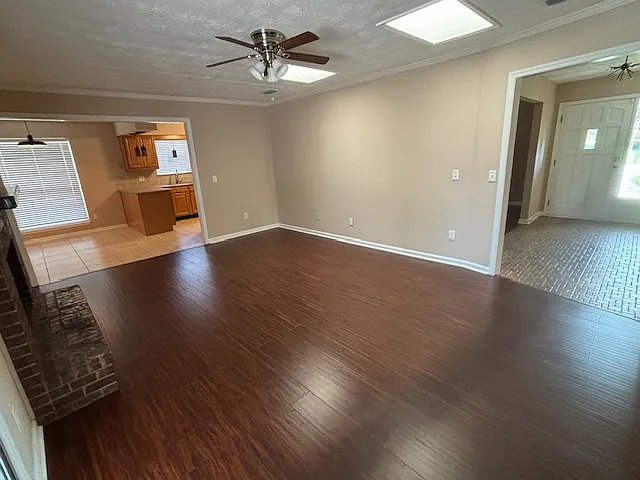 7339 Sandy Bluff Dr — Photo 4