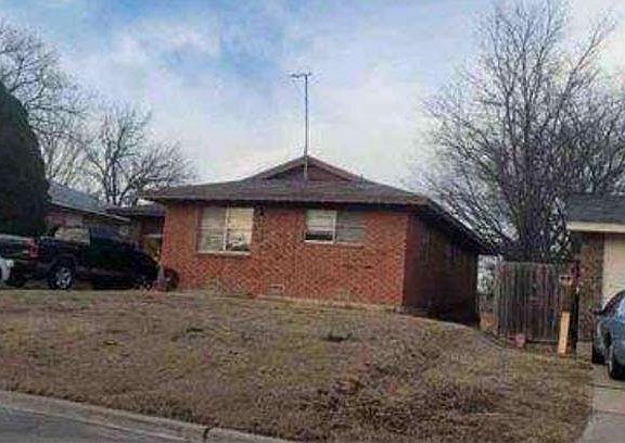 3rd image of 6411 NW Euclid Ave