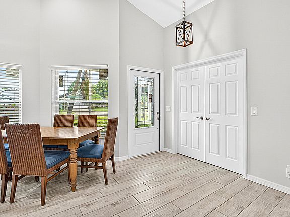 4th image of 7876 Lake Champlain Court