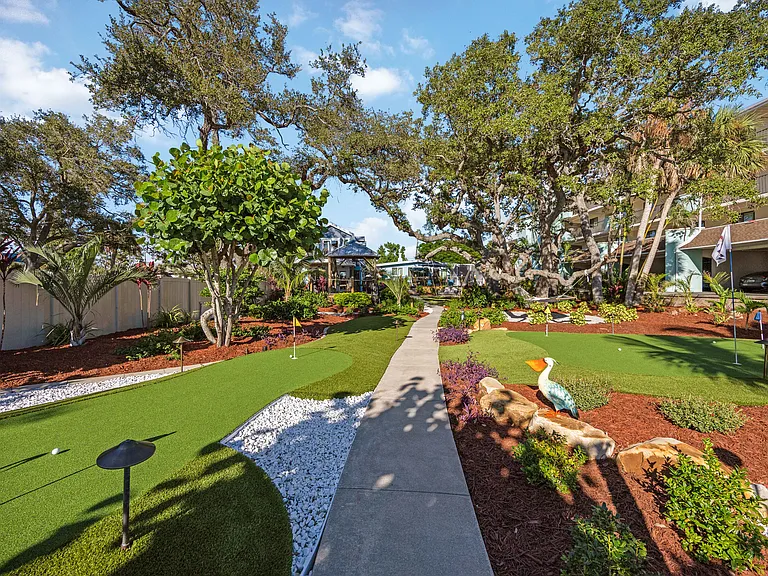 51 W Bay Heights Rd — Photo 31