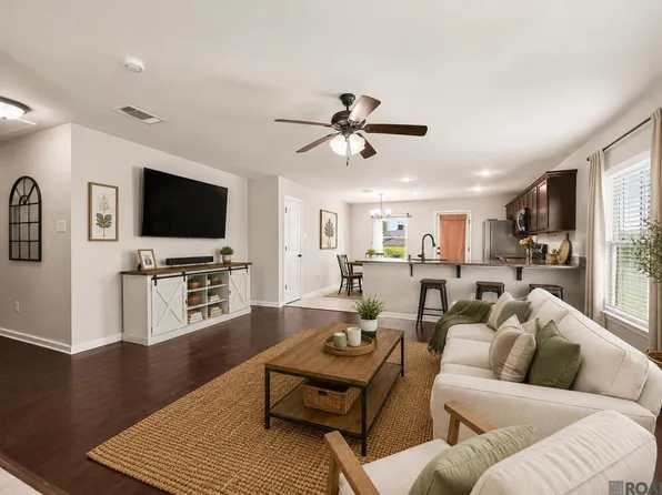 26621 Evangeline Trace Blvd, Denham Springs, LA 70726